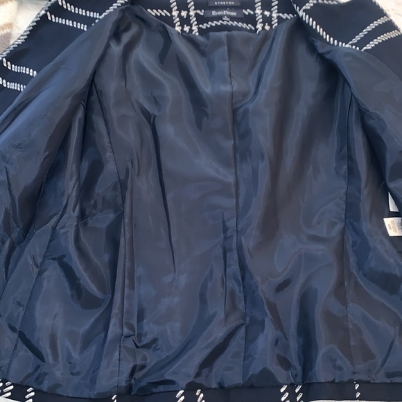 EVAN PICONE NAVY AND WHITE WINDOWPANE COLLARLESS BLAZER - Picture 6 of 8